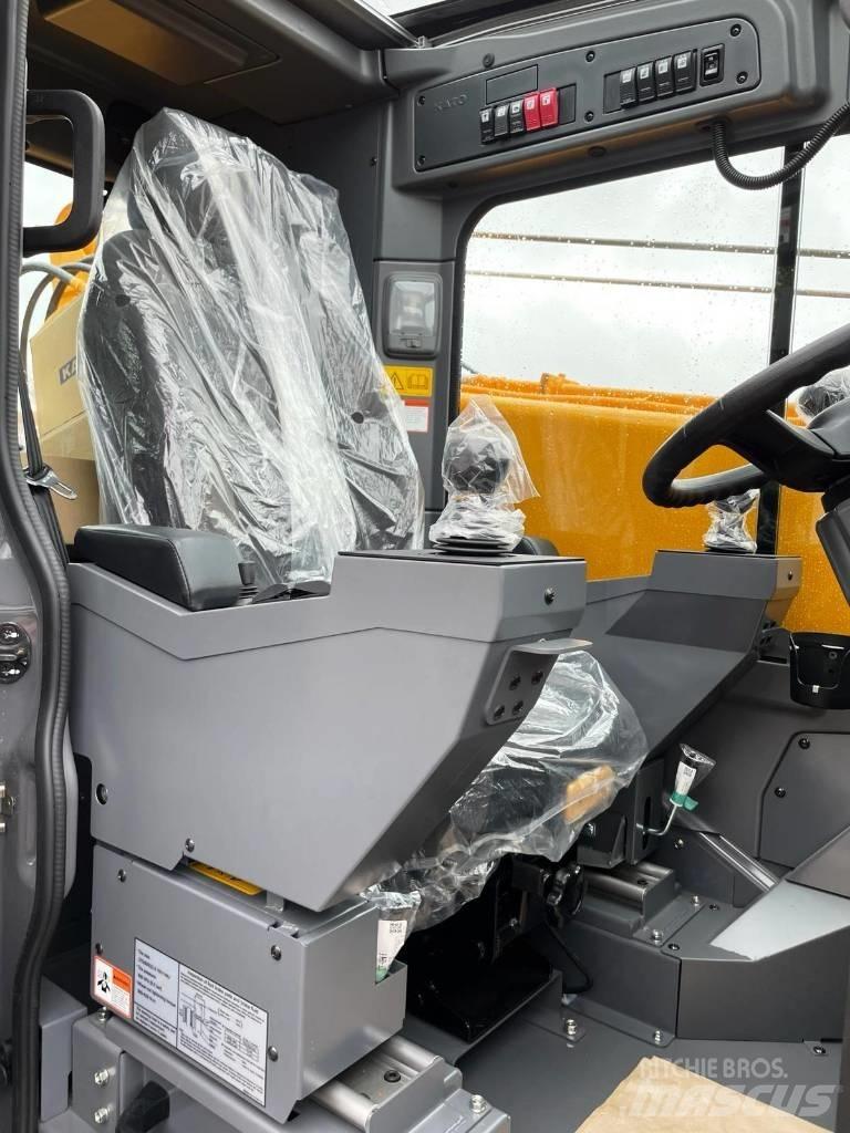 Kato CR-130Rv Kranen voor alle terreinen