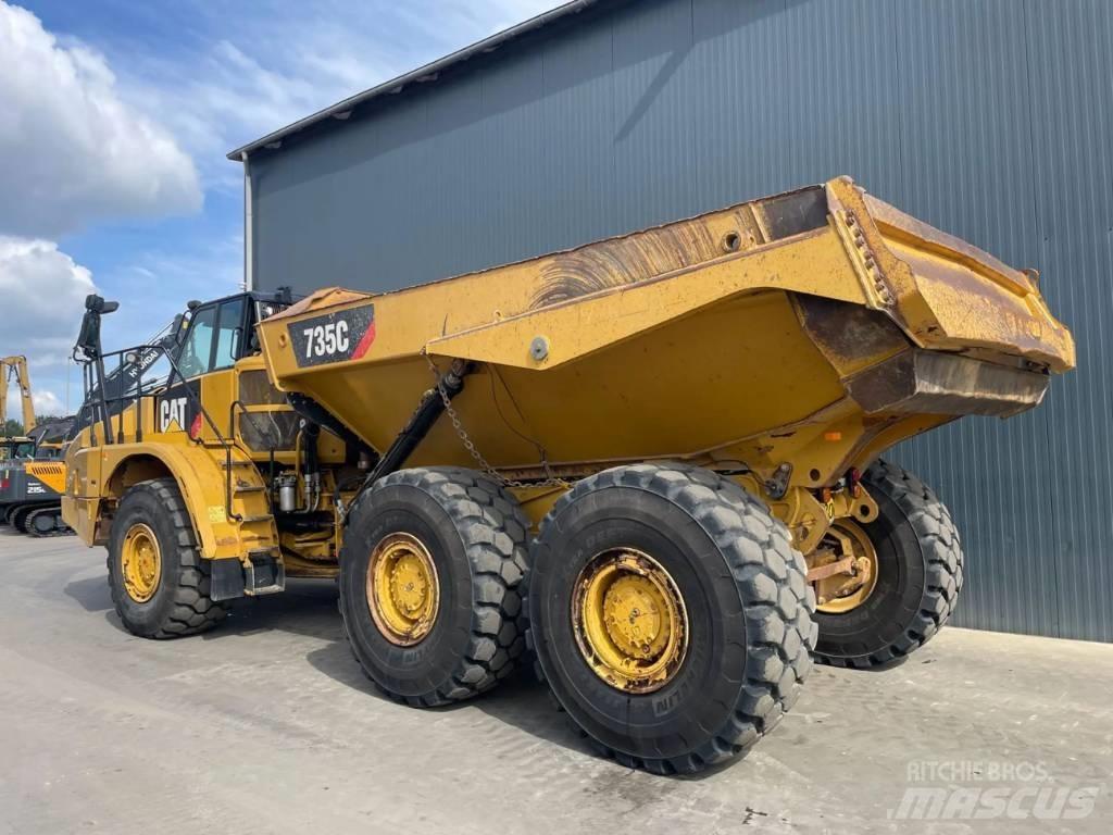 CAT 735C Dumper - Knickgelenk