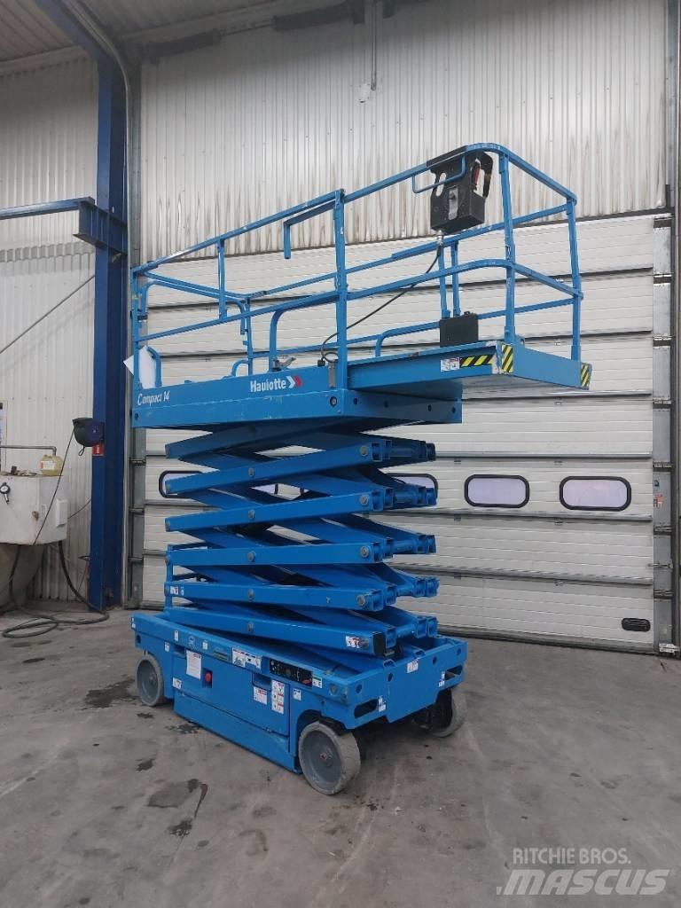 Haulotte Compact 14 Scheren-Arbeitsbühnen
