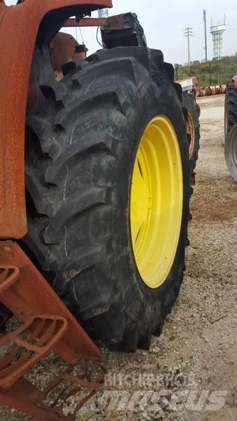  Pneus 460/85R38 Reifen