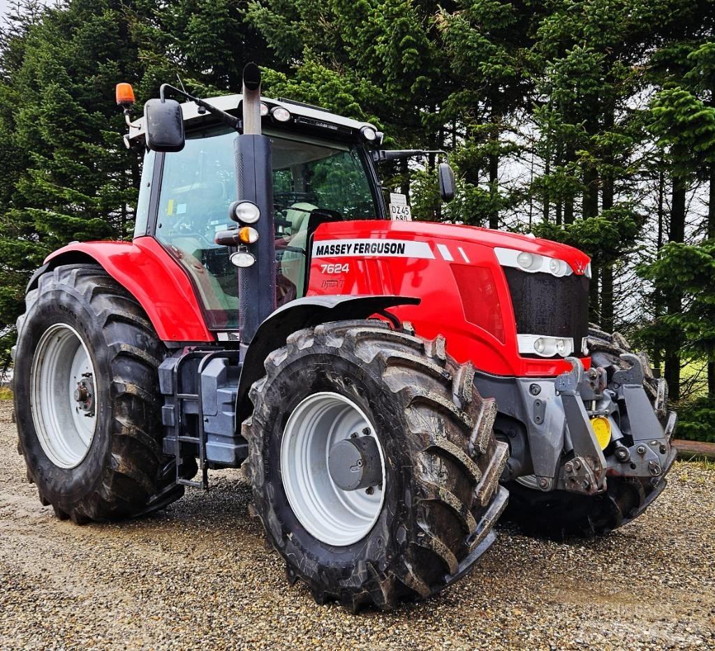 Massey Ferguson 7624 Traktoren