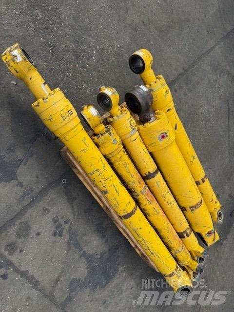 Komatsu PW 180 Hydraulik