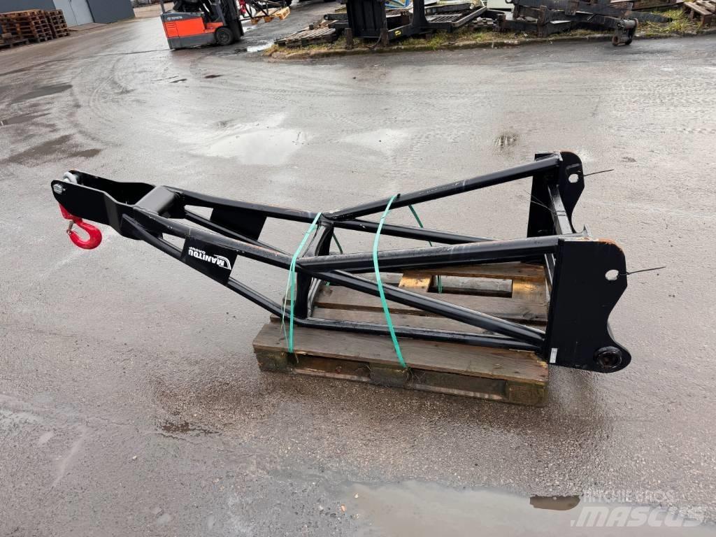Manitou P2000 Fahrstühle, Seilwinden und Bauaufzüge
