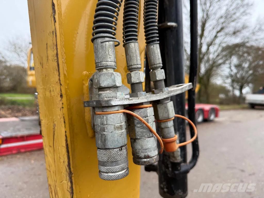 CAT 302.7D Minibagger < 7t