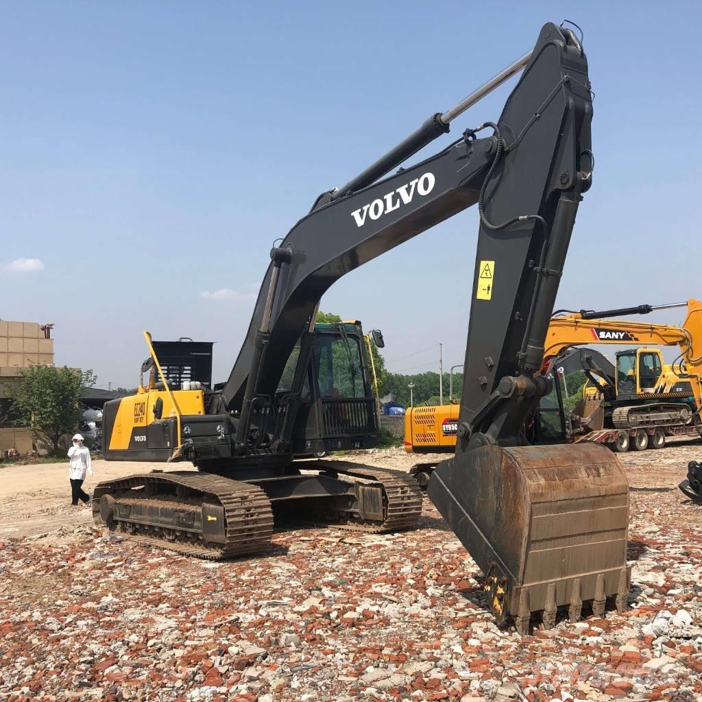 Volvo EC240 Raupenbagger