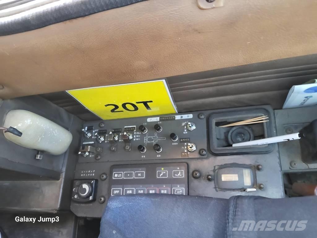 Tadano TR 250 M Ruwterrein kranen