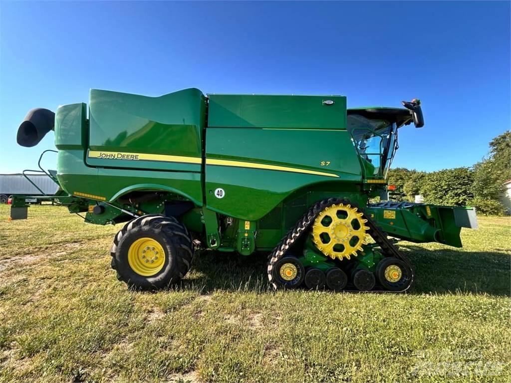 John Deere S780 Mähdrescher