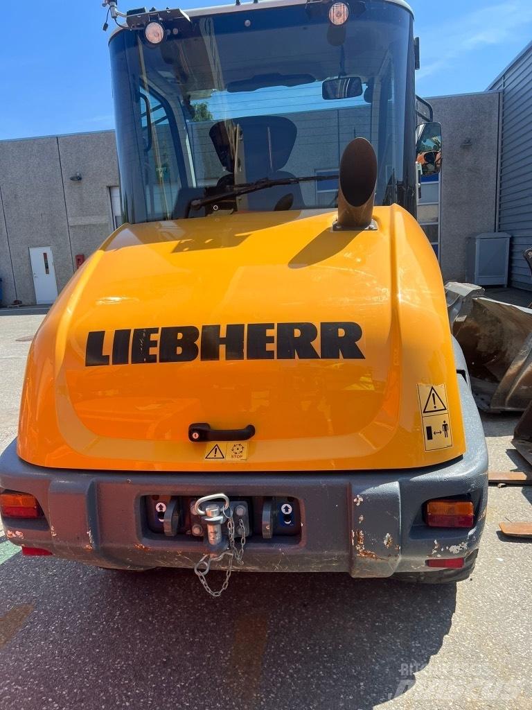 Liebherr L 506 Radlader
