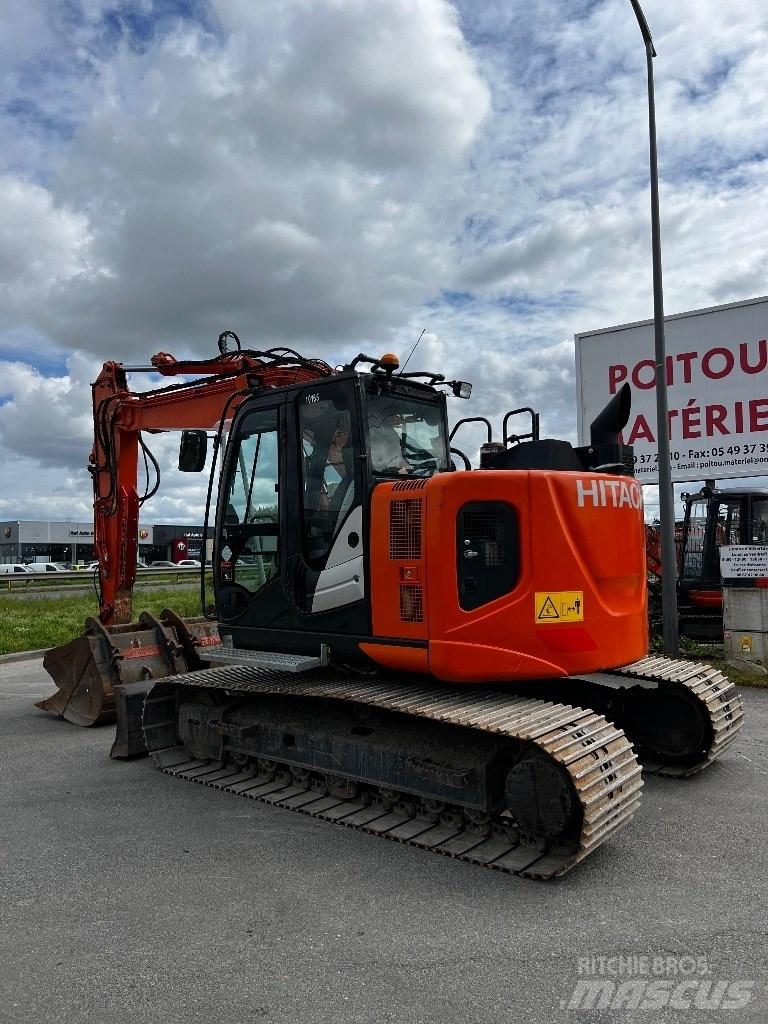 Hitachi ZX 135 US-6 Raupenbagger