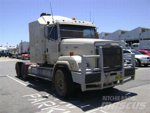 Freightliner FL112 Sattelzugmaschinen