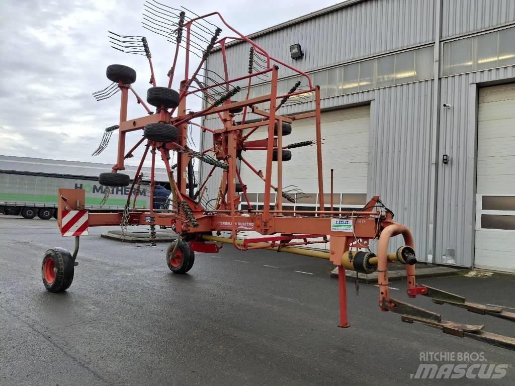 Fella TS 1402 Schwader