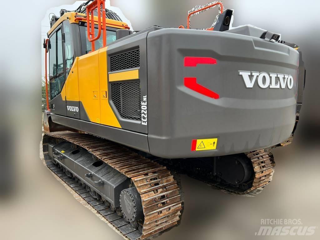Volvo EC 220 E Raupenbagger