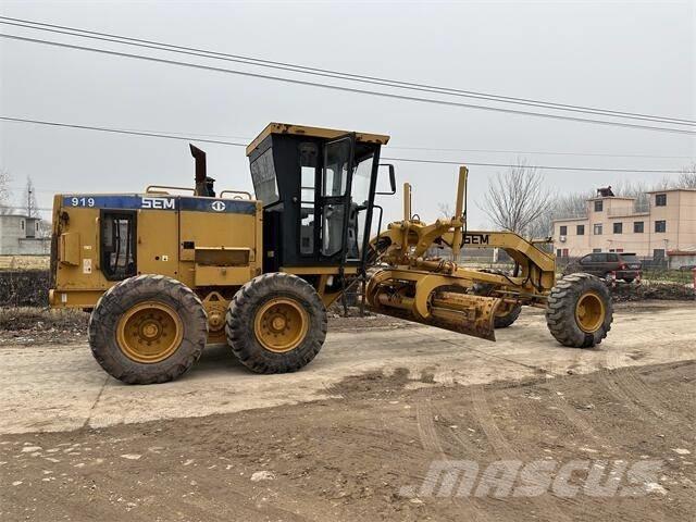 SEM 919 Raddozer