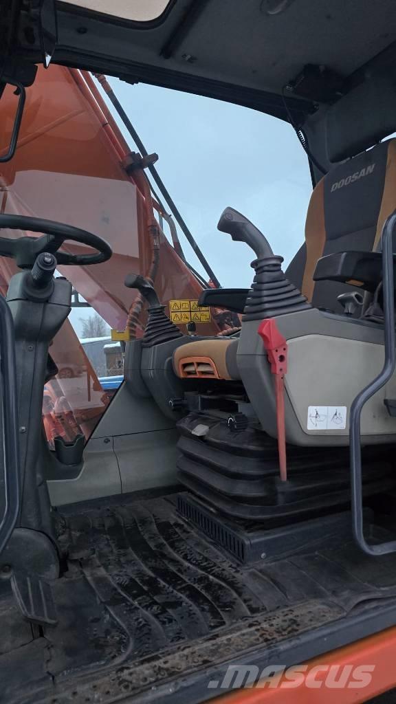 Doosan DX 170 W Mobilbagger