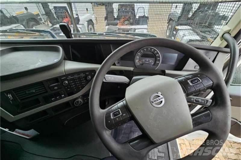Volvo FH Andere Fahrzeuge