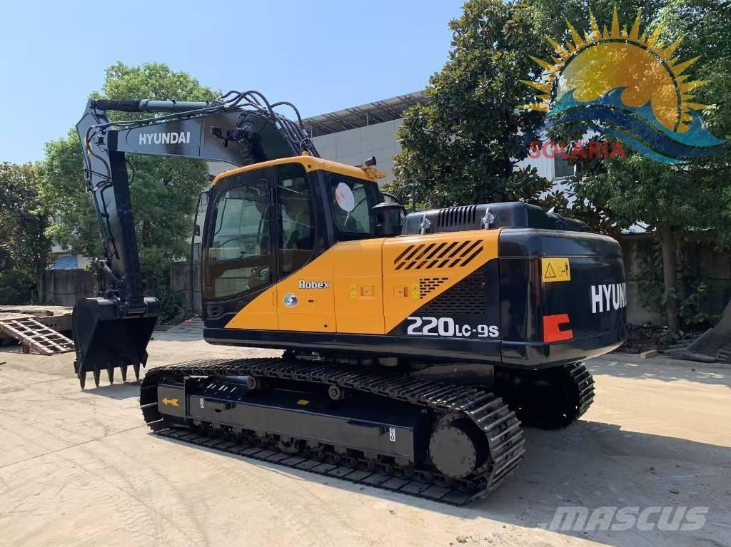 Hyundai R220LC-9S Raupenbagger