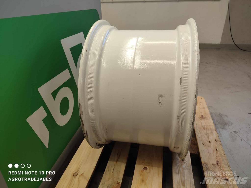  (W15LX24) rim (W15LX24) Reifen
