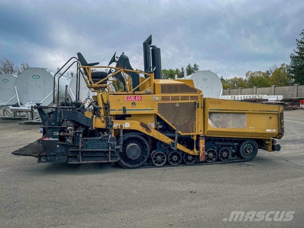 CAT AP 1055 D Strassenfertiger