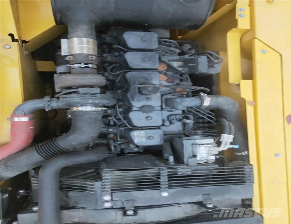 Komatsu PC200-7 Raupenbagger