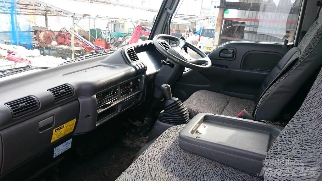 Isuzu KC-NKR66ED Kipper
