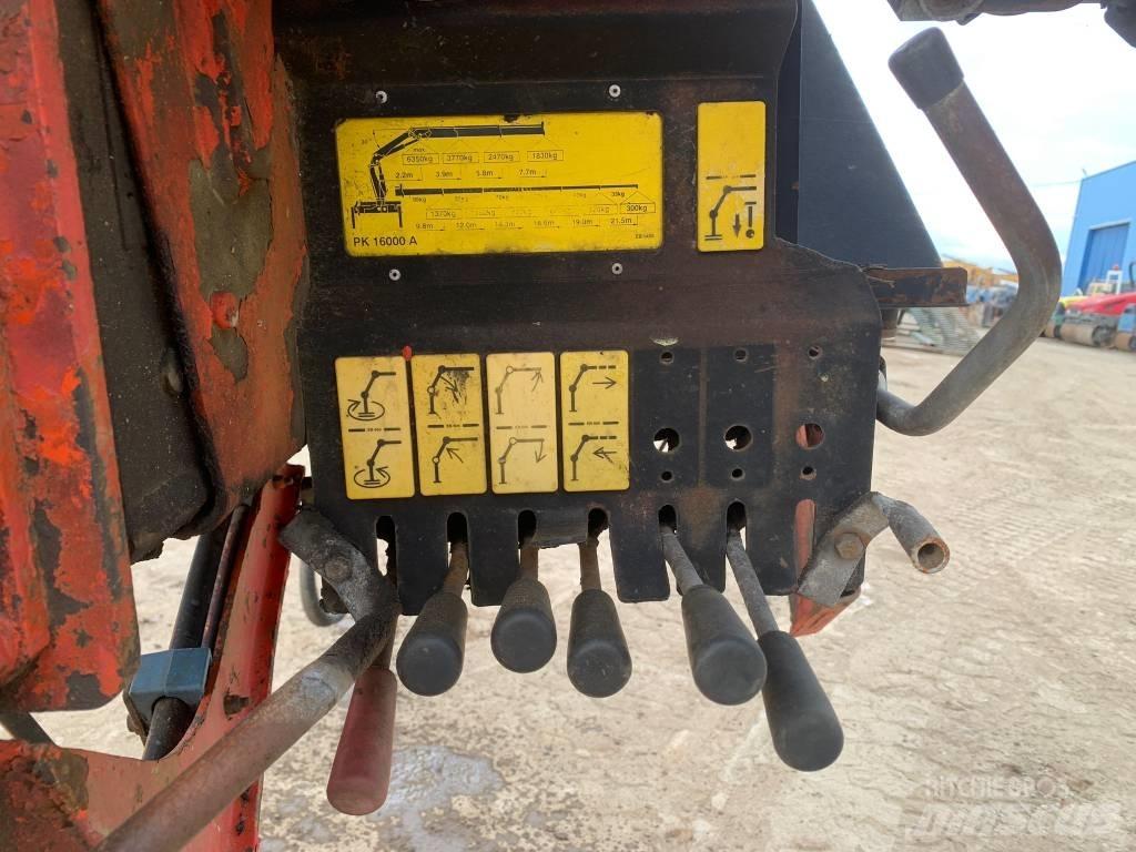 Palfinger PK16000A Raupenkrane