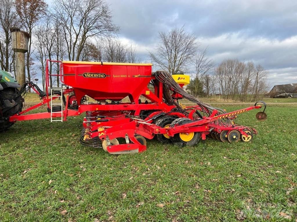 Väderstad Spirit600S Drillmaschinen