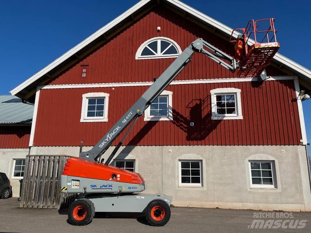 SkyJack SJ 45 T Teleskopbühnen