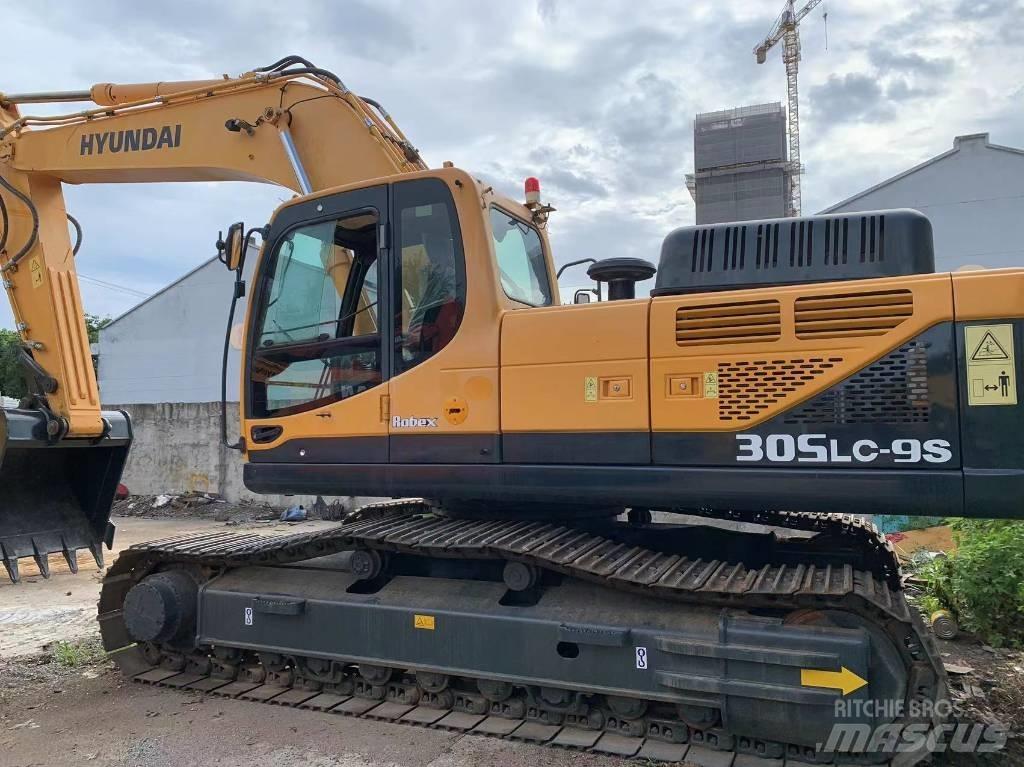 Hyundai 305 Raupenbagger