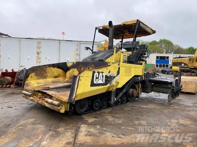 CAT AP 655 D Strassenfertiger