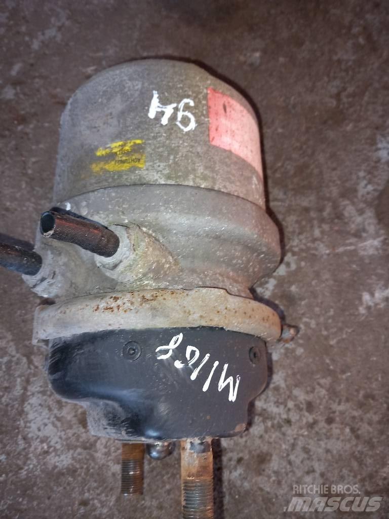MAN TGS  81504109868 Bremsen