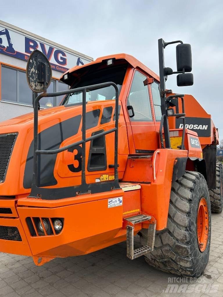 Doosan DA 30 Dumper - Knickgelenk