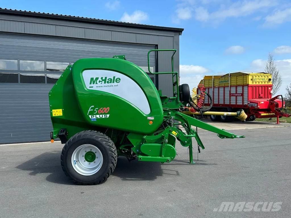 McHale F5600 plus Feldhäcksler