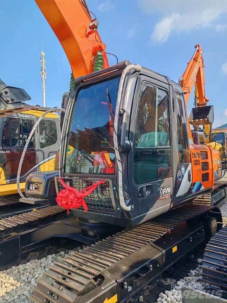 Hitachi ZX 120 Raupenbagger