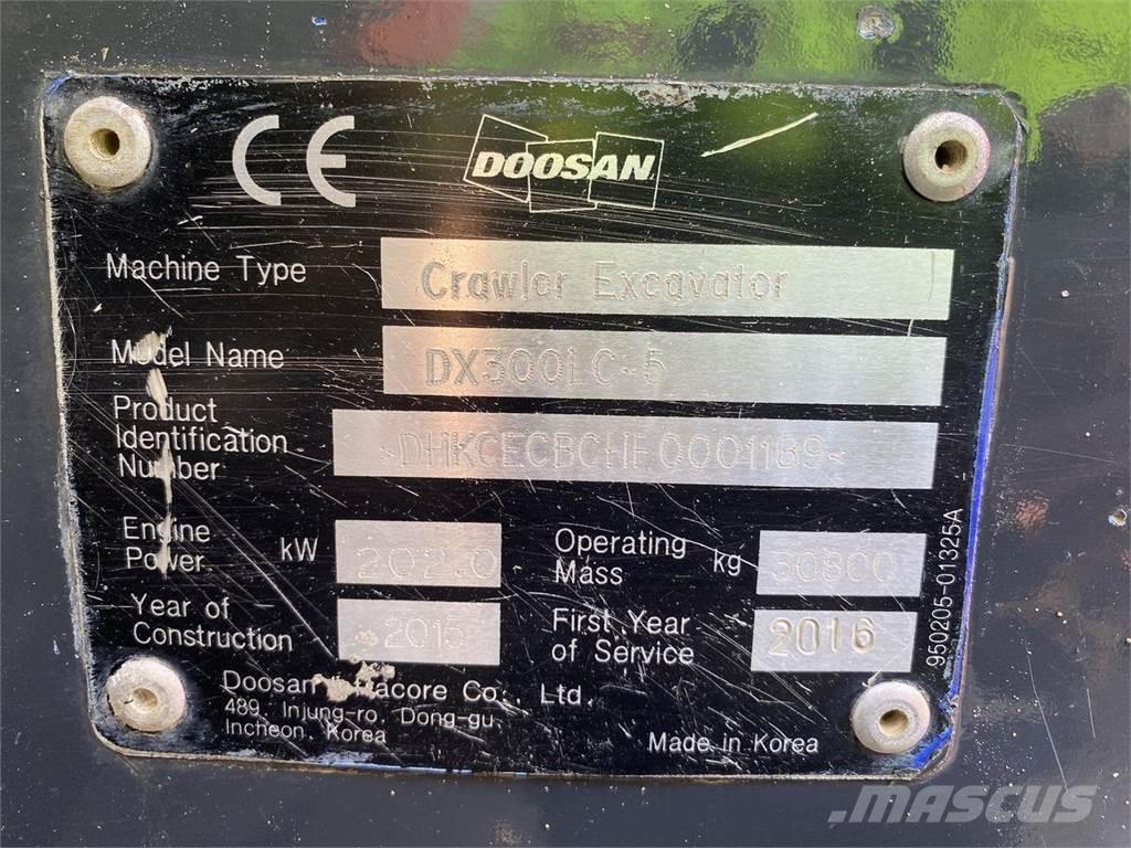 Doosan DX300LC-5 Raupenbagger