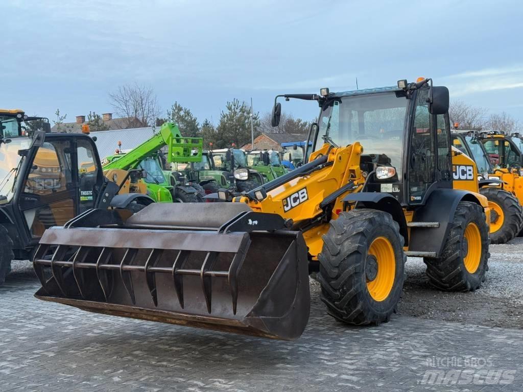 JCB TM 320 Teleskoplader für Landwirtschaft