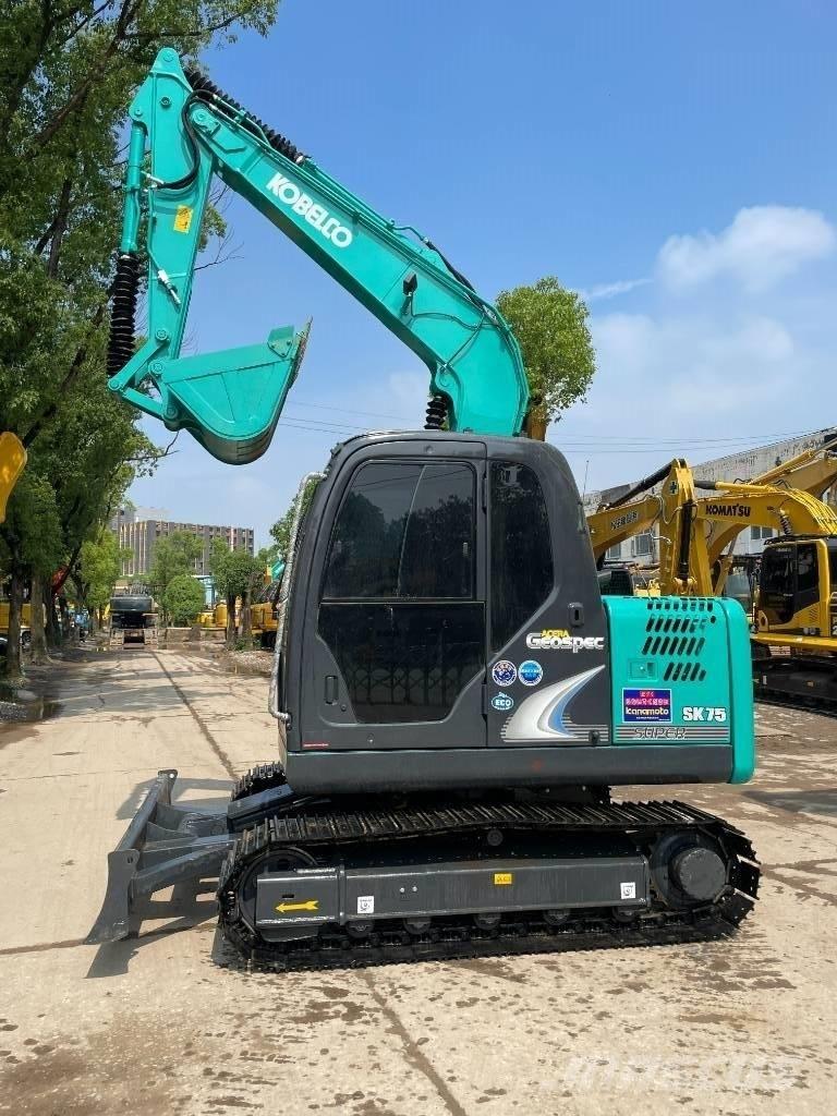 Kobelco SK 75 Minibagger < 7t