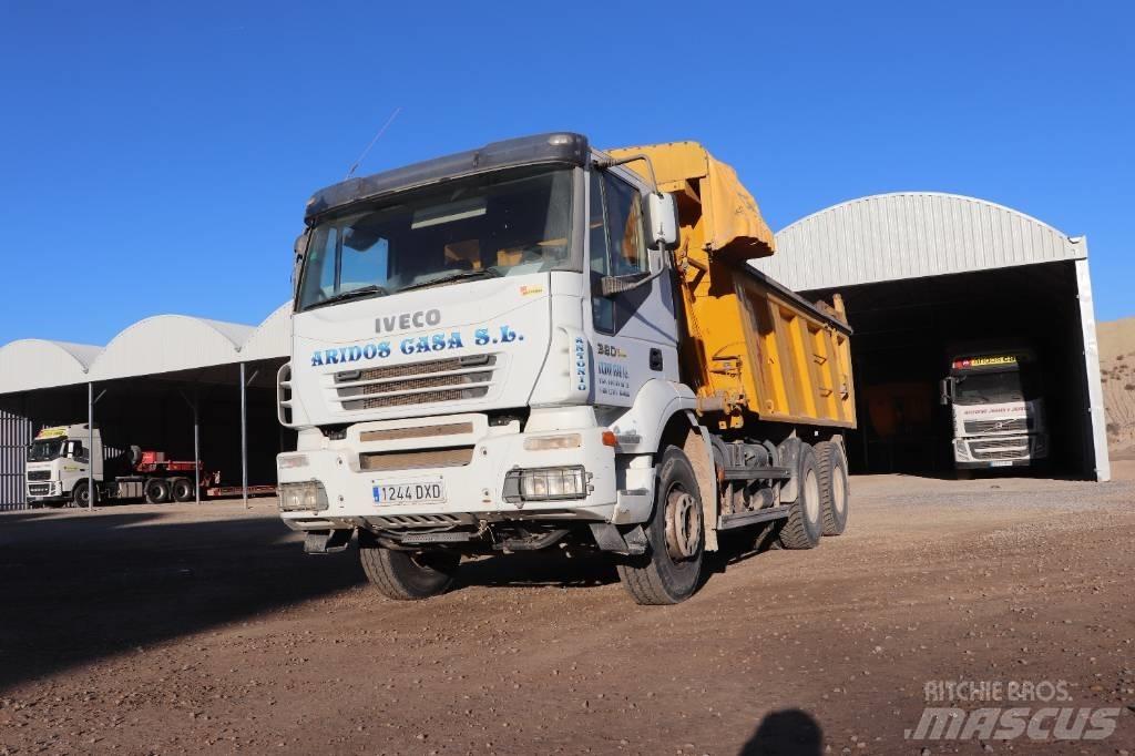 Iveco Trakker 380 Kipper
