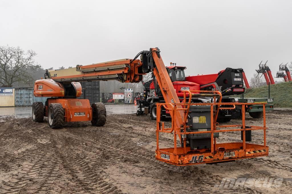 JLG 1350 SJP Teleskopbühnen