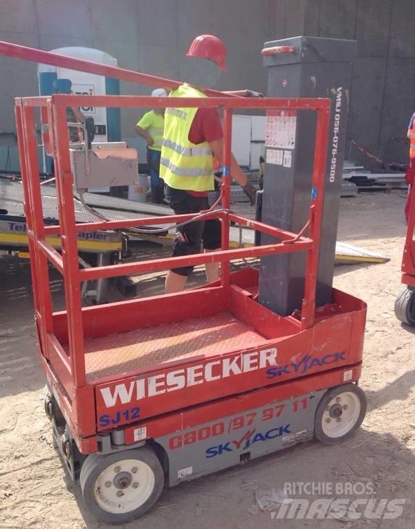 SkyJack SJ 12 Scheren-Arbeitsbühnen
