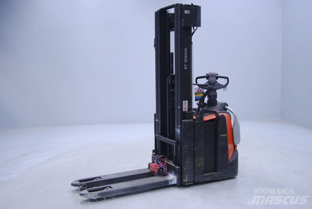 Toyota SPE140L Deichselstapler