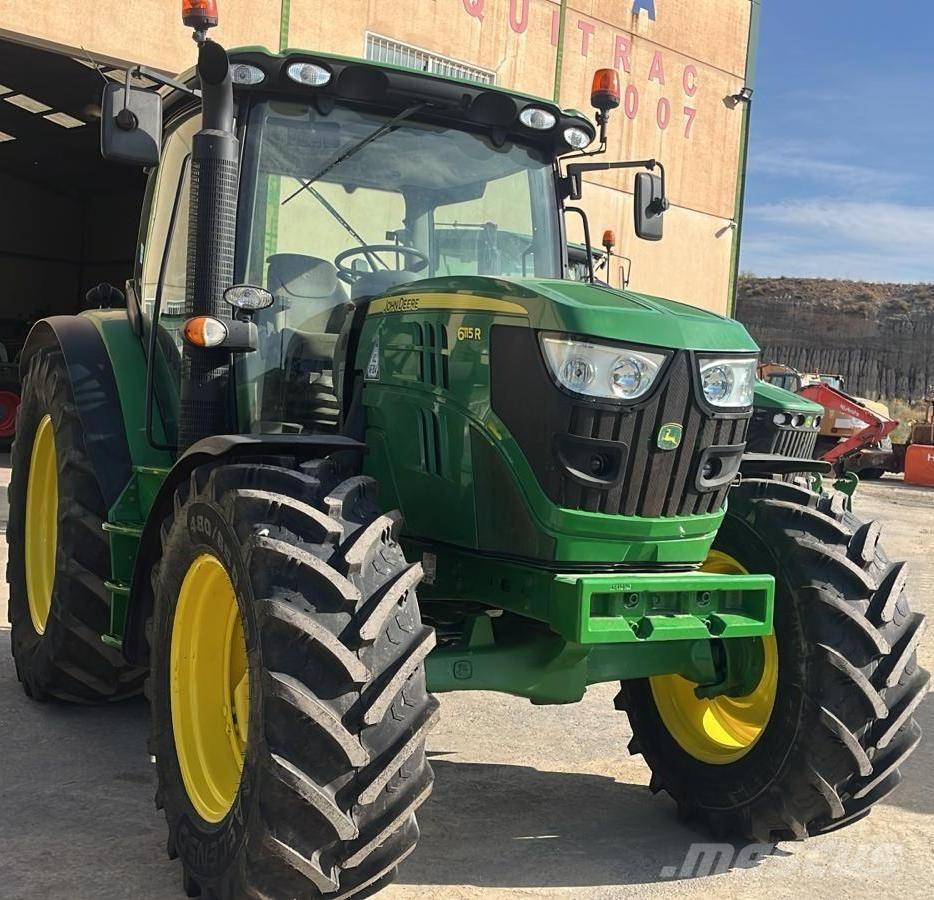John Deere 6115 R Traktoren
