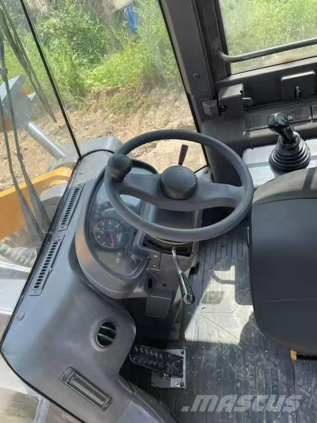 SDLG LG956L Radlader