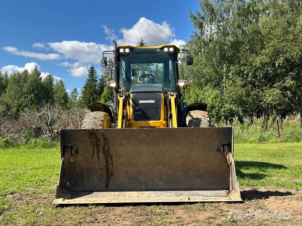 Komatsu WB 97 S-8 Baggerlader