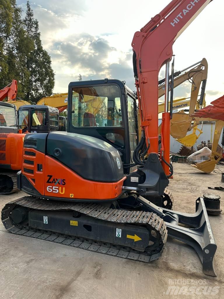 Hitachi ZX 65 Minibagger < 7t