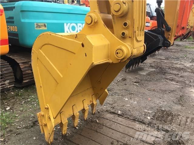 Komatsu PC 200-8 Raupenbagger