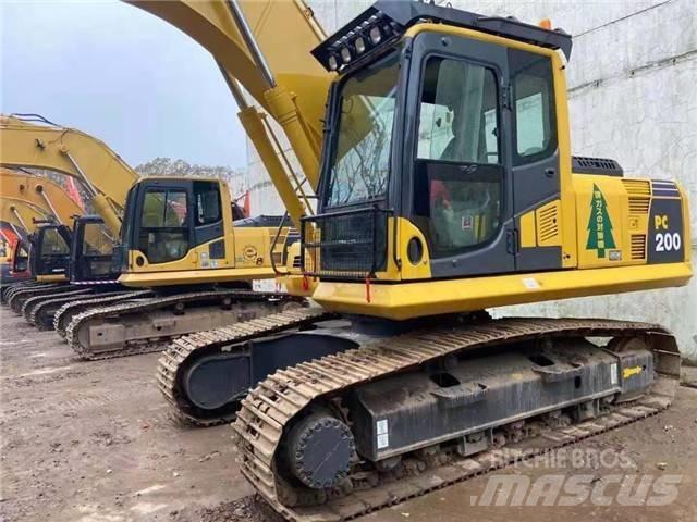 Komatsu PC 200-8 Raupenbagger
