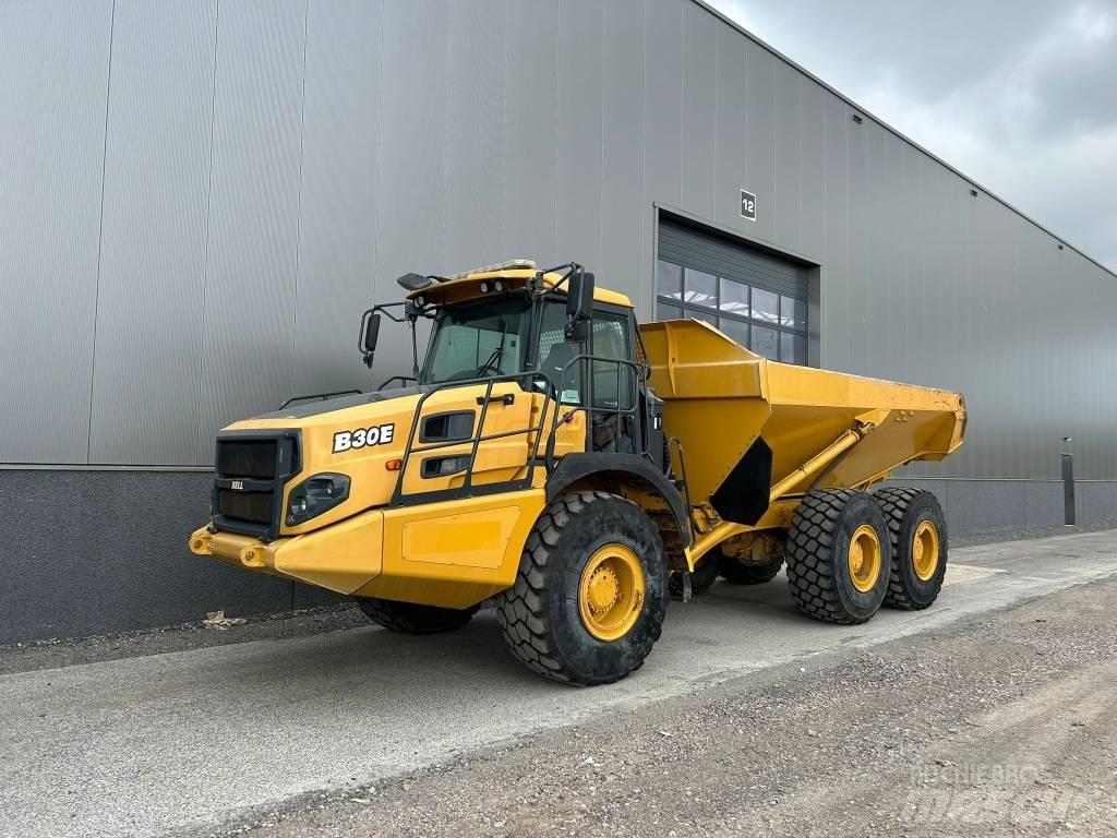 Bell B 30 E Dumper - Knickgelenk