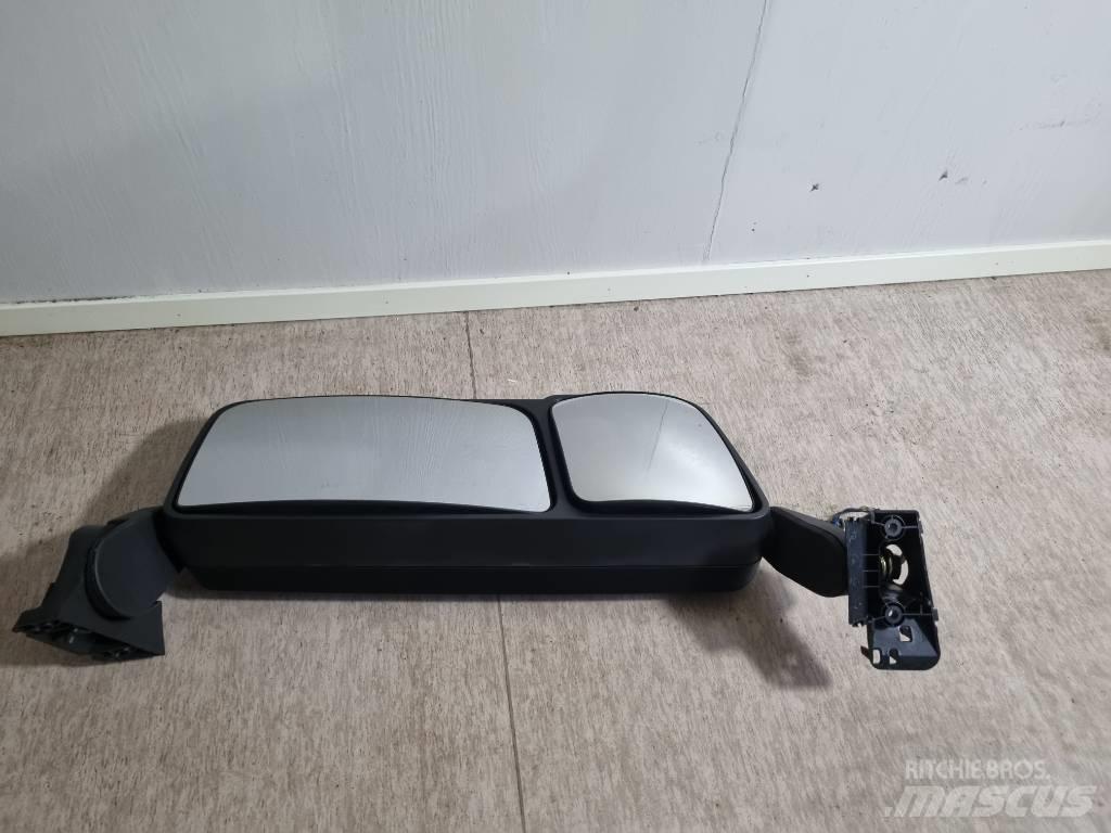 Mercedes-Benz MP4 Chassis