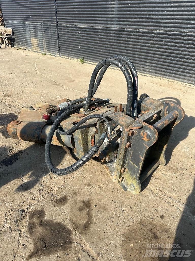 VTN Betonsaks Raupenbagger