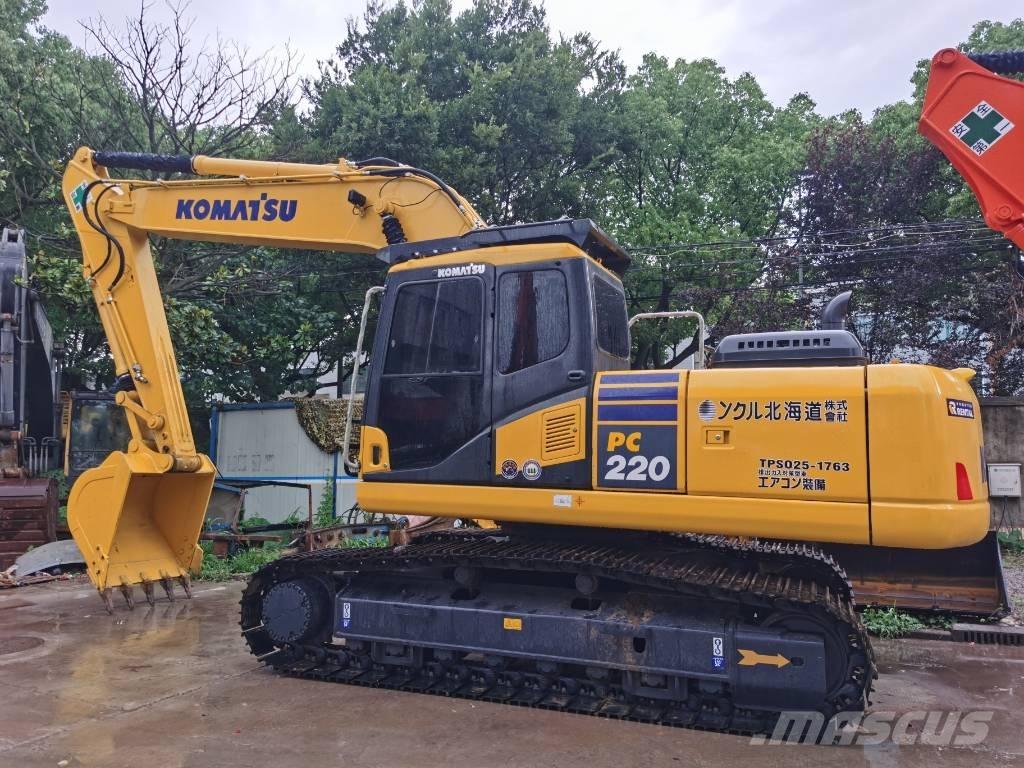 Komatsu PC220-7 Raupenbagger